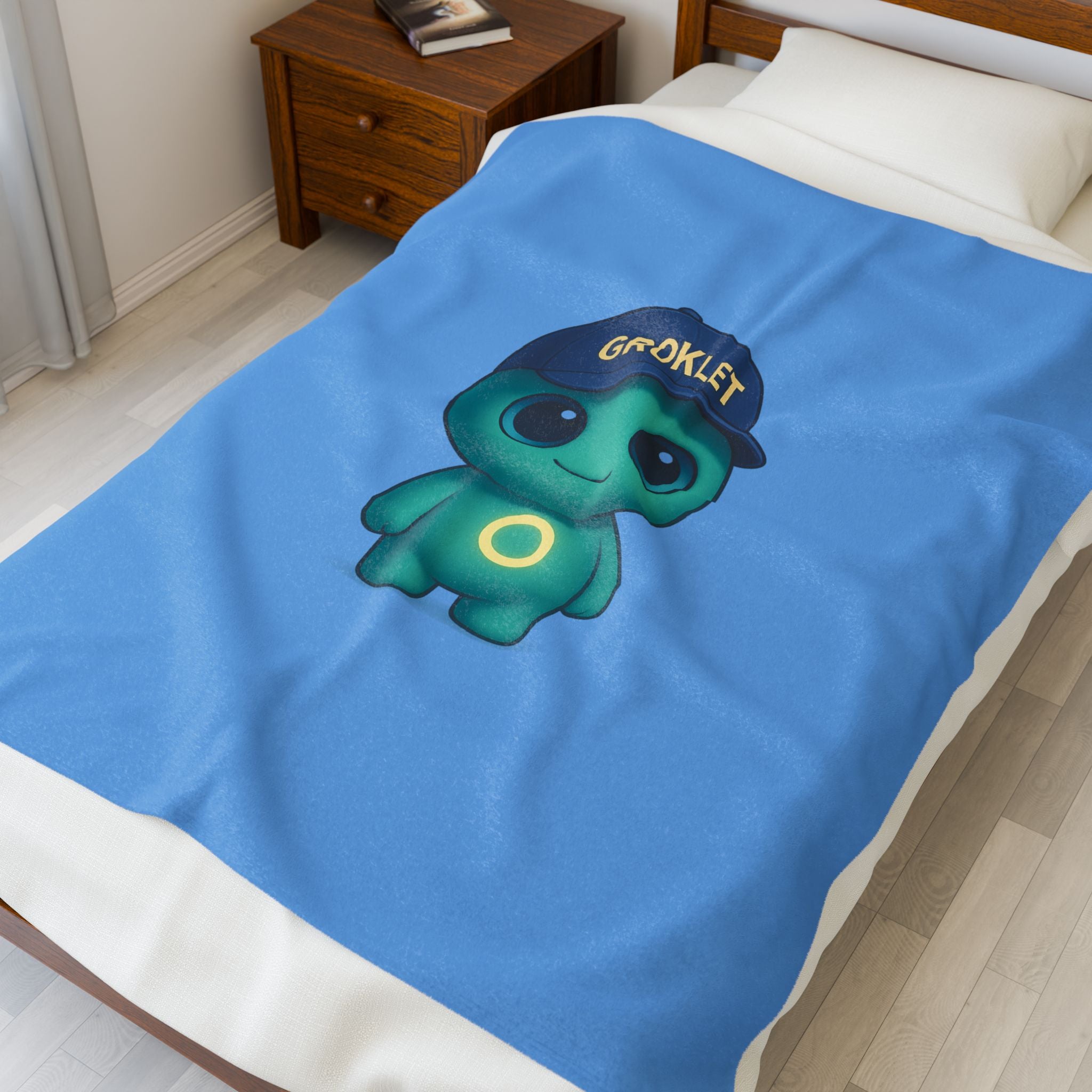 Groklet Plush Blanket, Soft Velveteen Throw